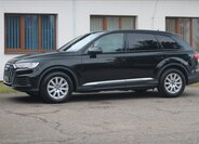 Audi Q7 6