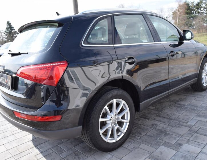 Audi Q5 SUV / Terénní 2,0 l 105 kw
