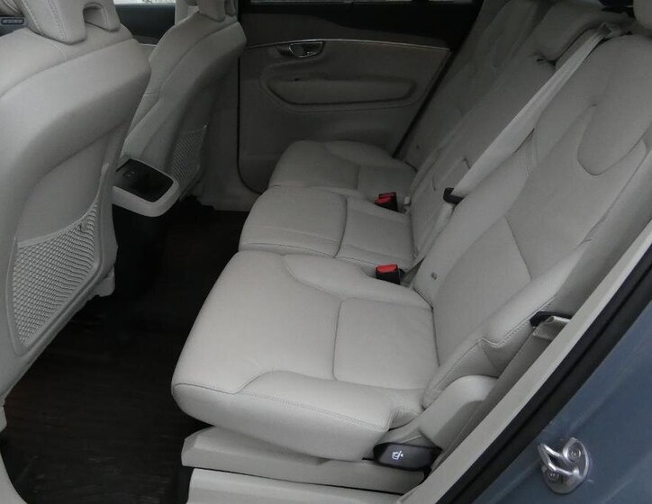 Volvo XC90 18