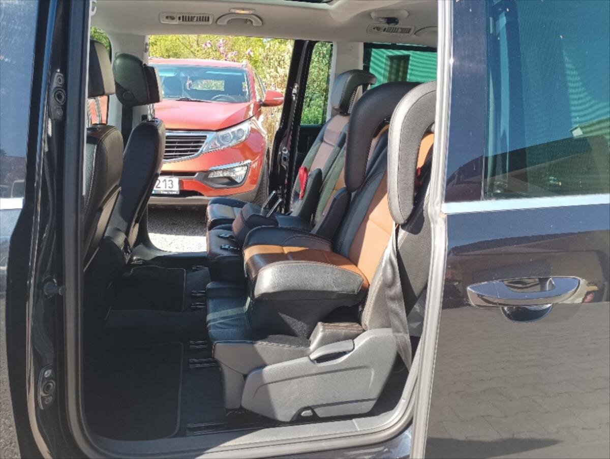 Volkswagen Sharan Kombi 2,0 l 130 kw