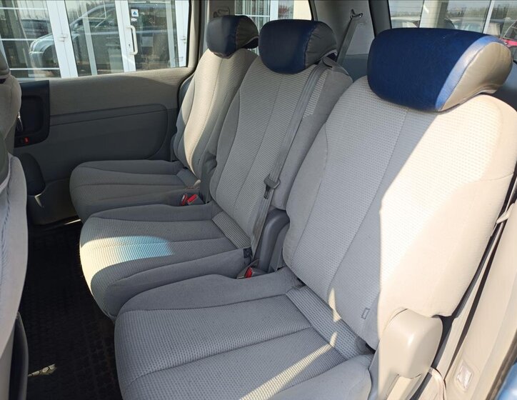 KIA Carnival MPV 2,9 l 136 kw
