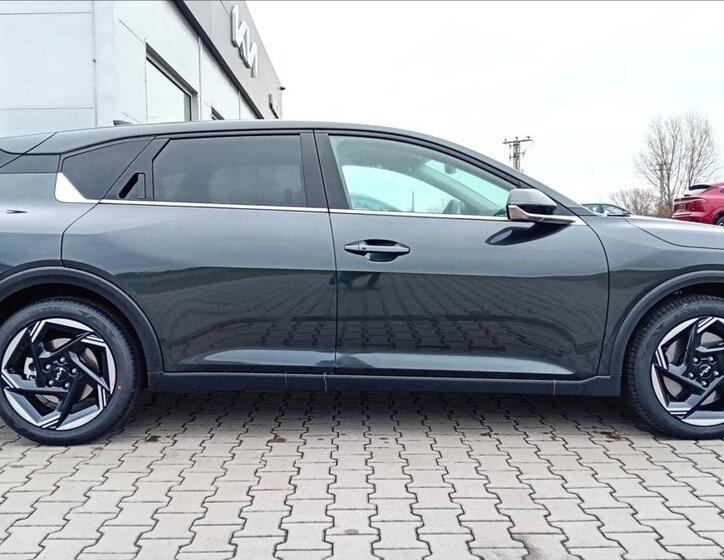 KIA Ostatní Hatchback 1,6 l 132 kw