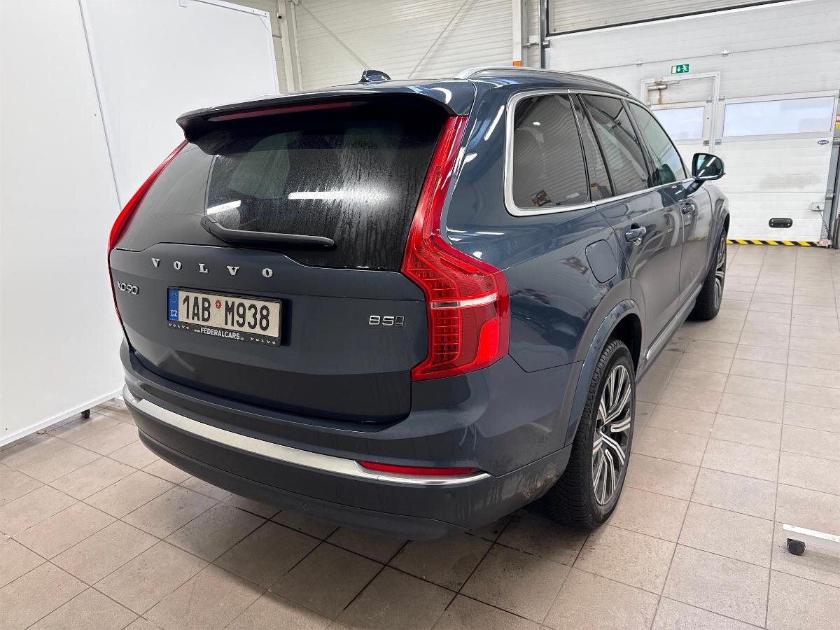 Volvo XC90 SUV 2,0 l 173 kw