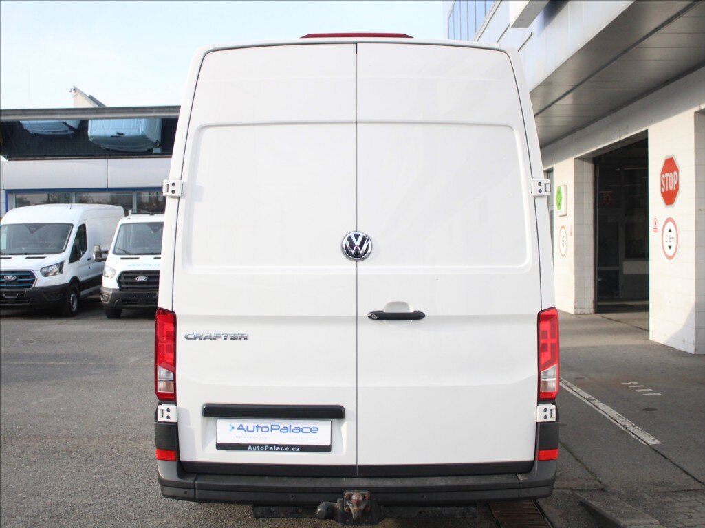 Volkswagen Crafter Skříň 2,0 l 103 kw