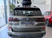 BMW X5 SUV / Terénní 3,0 l 259 kw