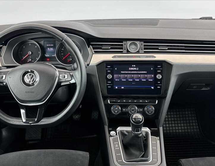 Volkswagen Passat Kombi 2,0 l 110 kw