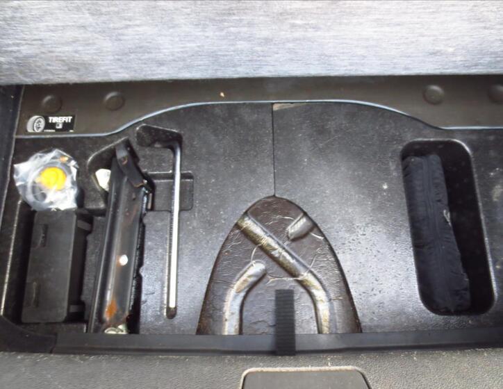 Chrysler Crossfire 22