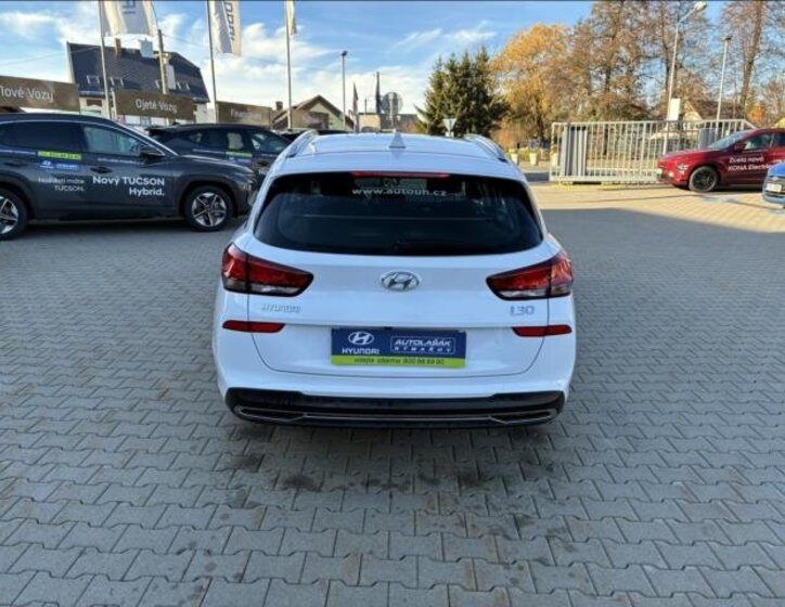 Hyundai i30 6