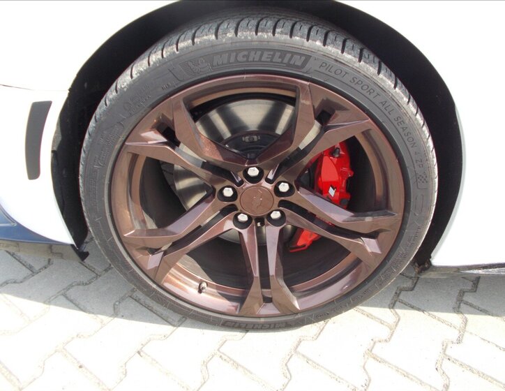 Chevrolet Camaro Kupé 6,2 l 339 kw