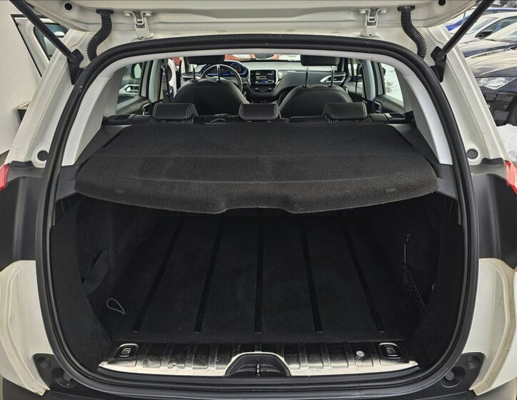 Peugeot 2008 Kombi 1,6 l 88 kw