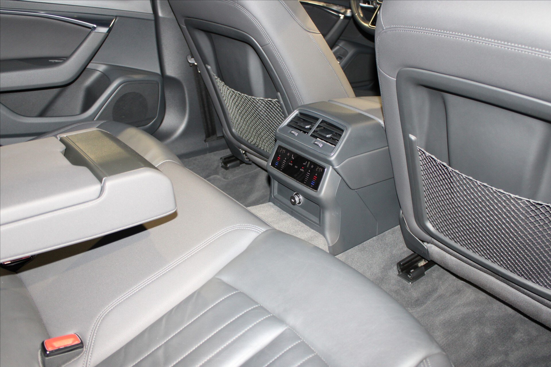 Audi A6 Allroad Kombi 3,0 l 210 kw