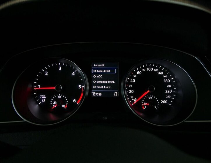 Volkswagen Passat Kombi 2,0 l 110 kw