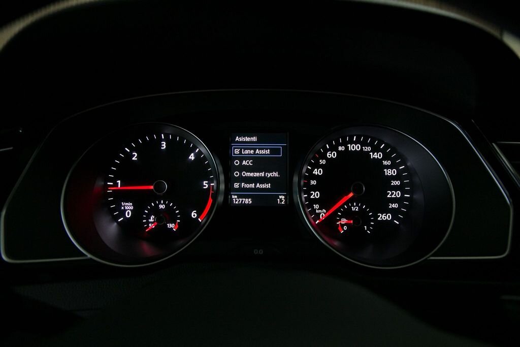 Volkswagen Passat Kombi 2,0 l 110 kw