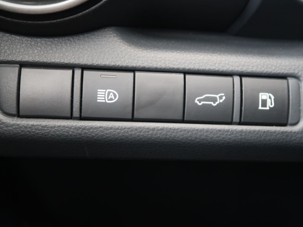 Toyota C-HR SUV / Terénní 2,0 l 112 kw