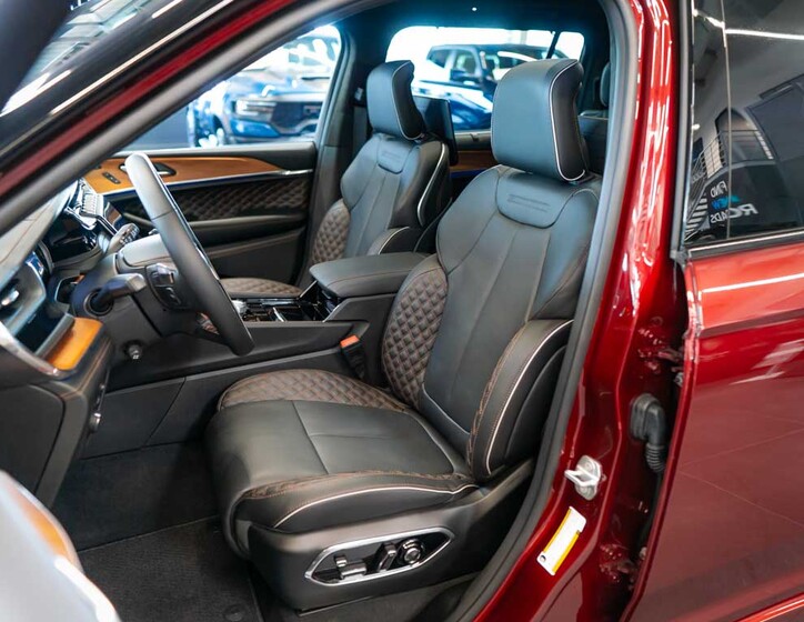 Jeep Grand Cherokee 16