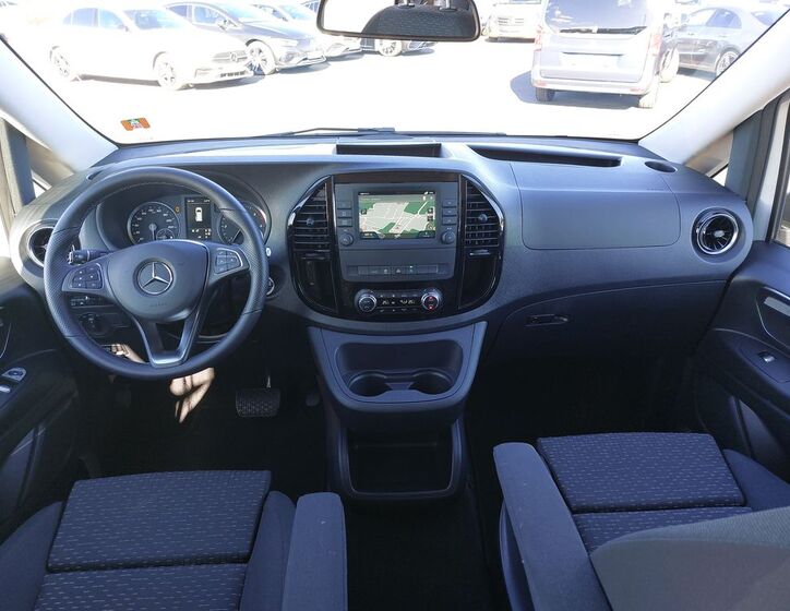 Mercedes-Benz Vito 16
