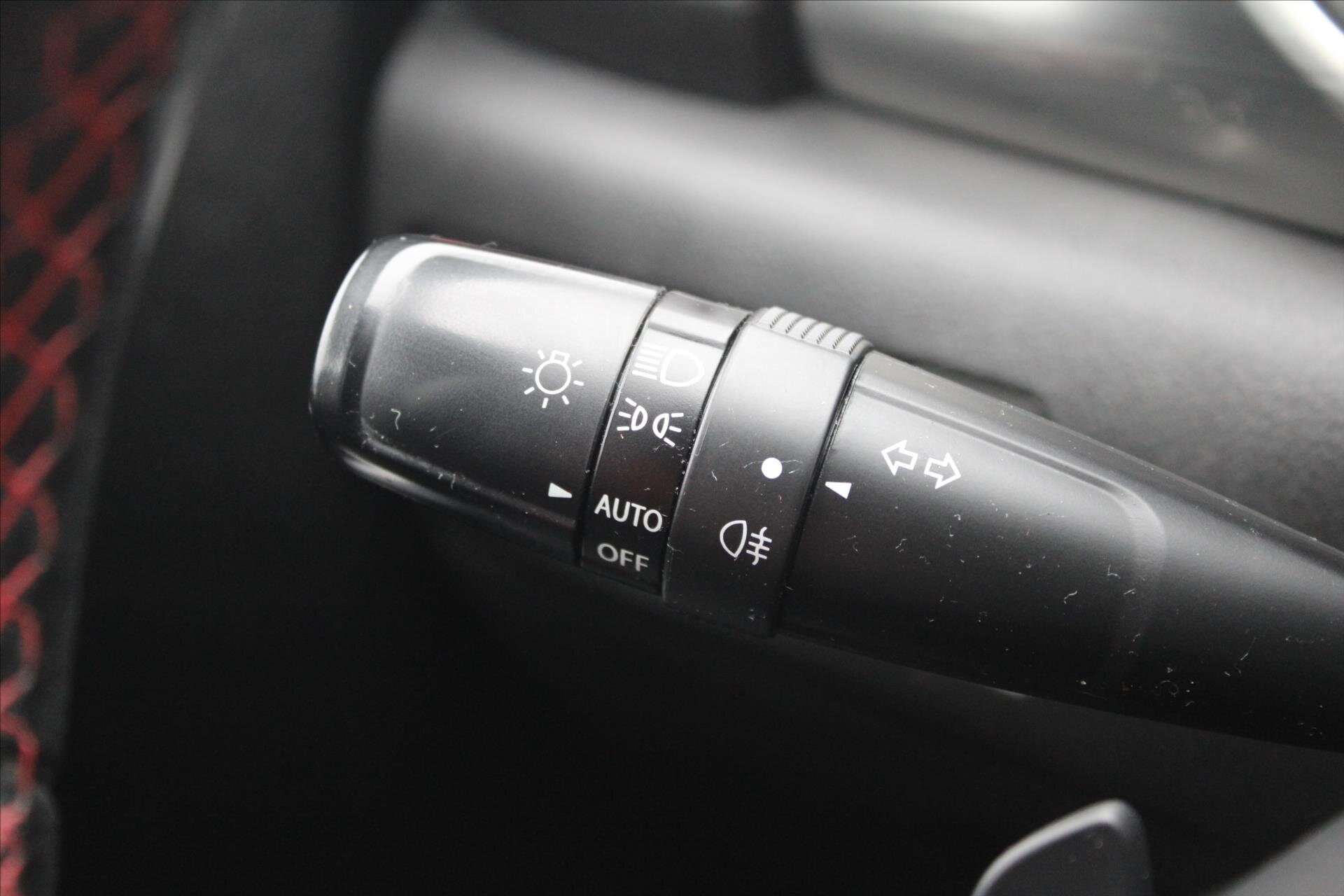 Suzuki Vitara SUV 1,4 l 103 kw