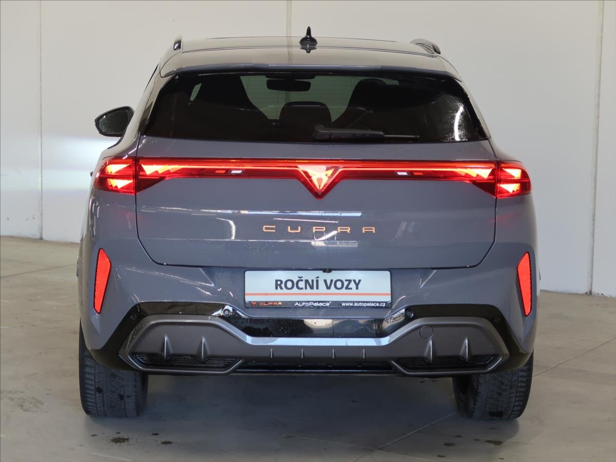 Cupra Terramar SUV / Terénní 2,0 l 195 kw