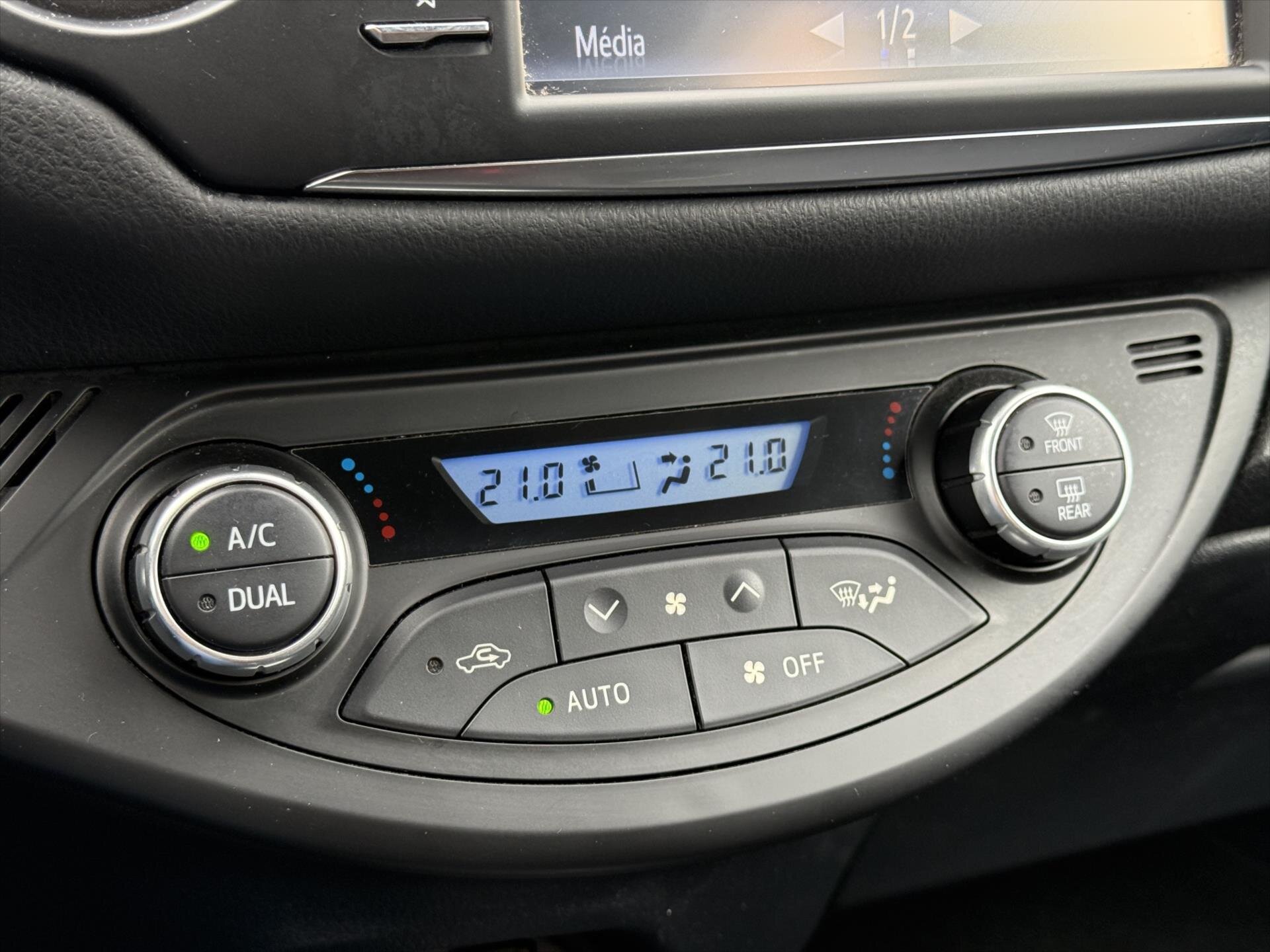 Toyota Yaris Hatchback 1,5 l 82 kw