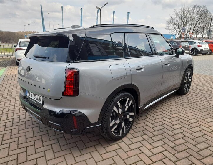 Mini Countryman SUV / Terénní 0,0 225 kw