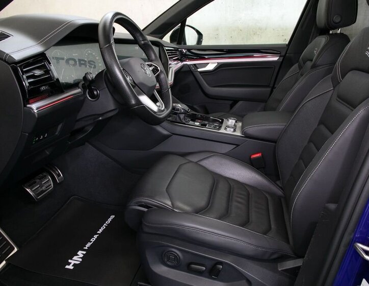 Volkswagen Touareg SUV / Terénní 3,0 l 210 kw