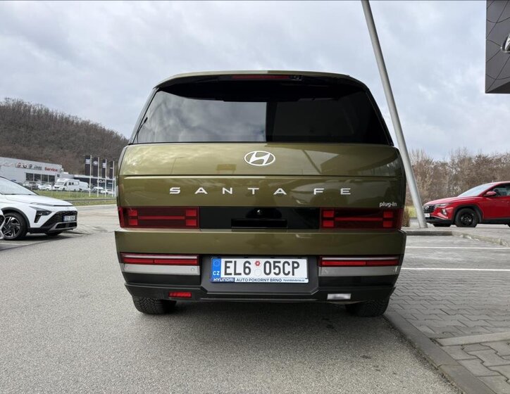 Hyundai Santa Fe 6