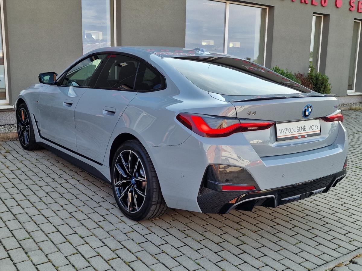 BMW i4 Sedan / Limuzína 0,0 400 kw