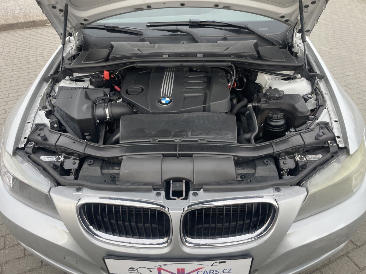 BMW Řada 3 Sedan / Limuzína 2,0 l 105 kw