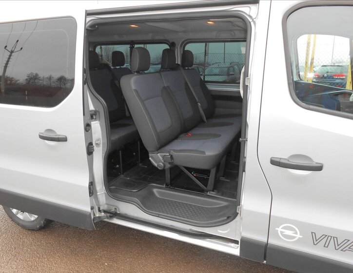 Opel Vivaro Kombi 1,6 l 92 kw