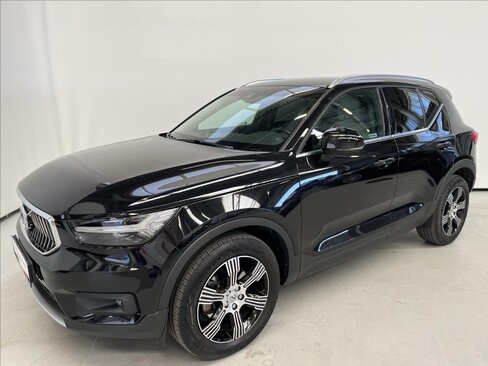 Volvo XC40 SUV 2,0 l 110 kw