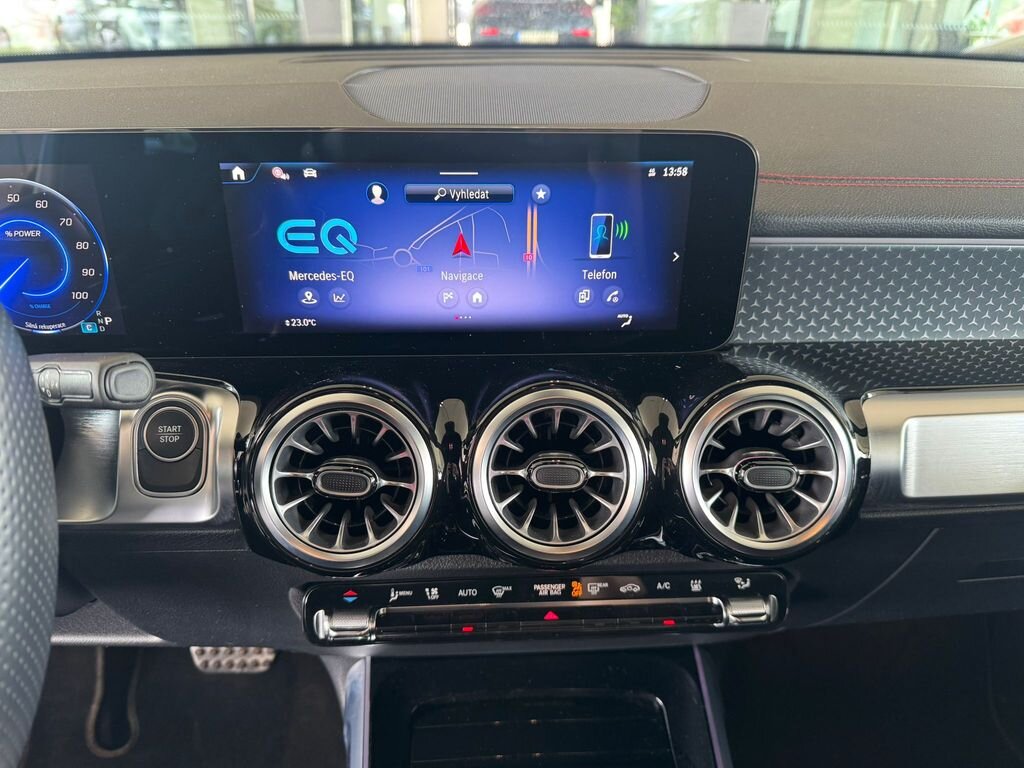 Mercedes-Benz EQB SUV / Terénní 0,0 215 kw