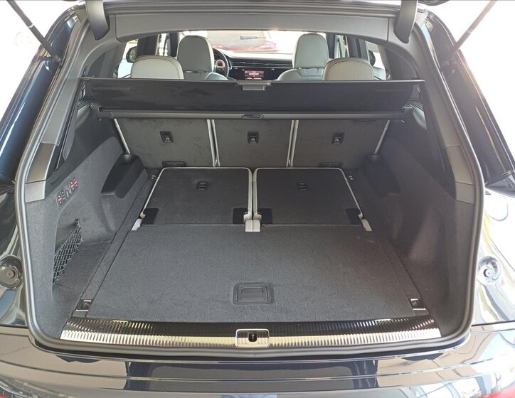 Audi Q7 SUV 3,0 l 210 kw