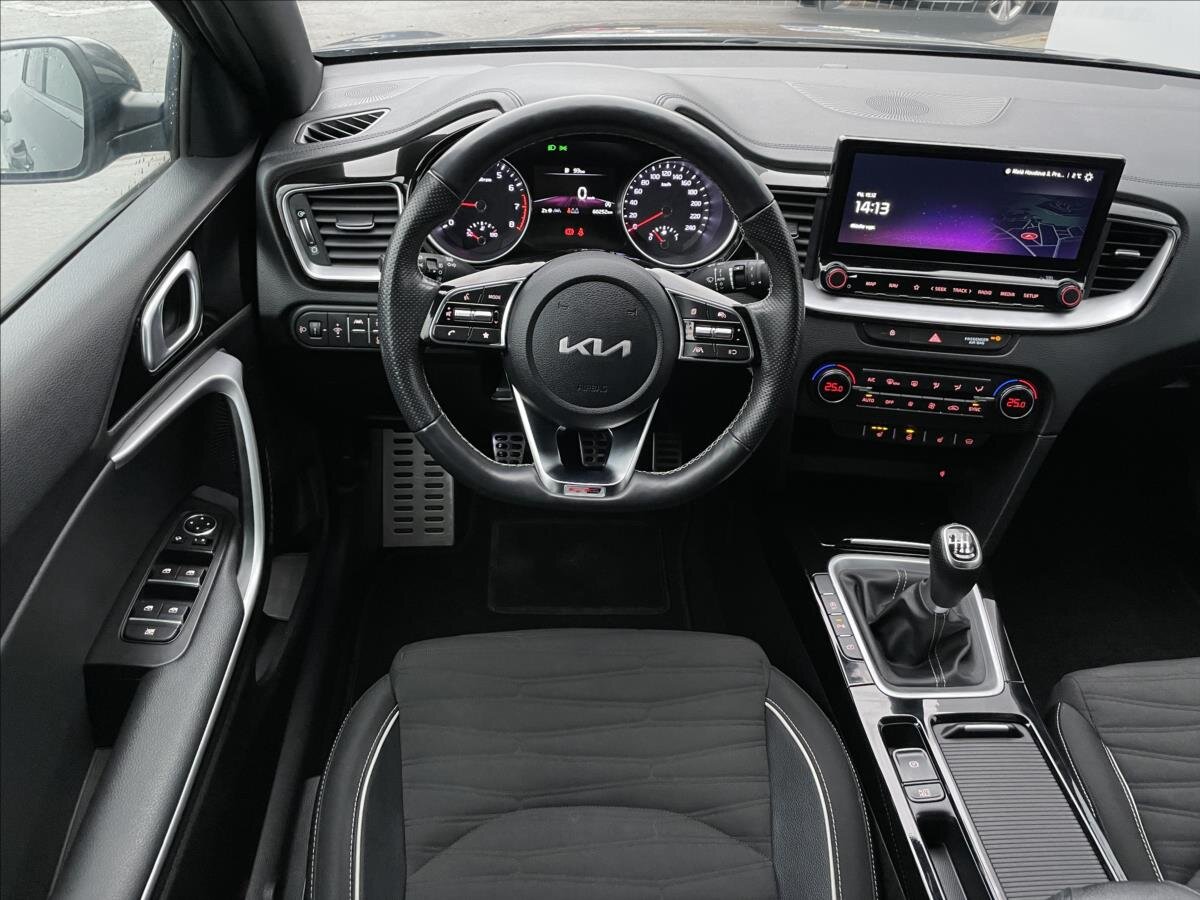 KIA ProCeed Kombi 1,5 l 118 kw