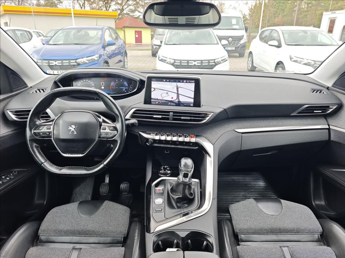 Peugeot 3008 SUV / Terénní 2,0 l 110 kw