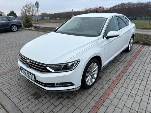 Volkswagen Passat Sedan 0,0 110 kw
