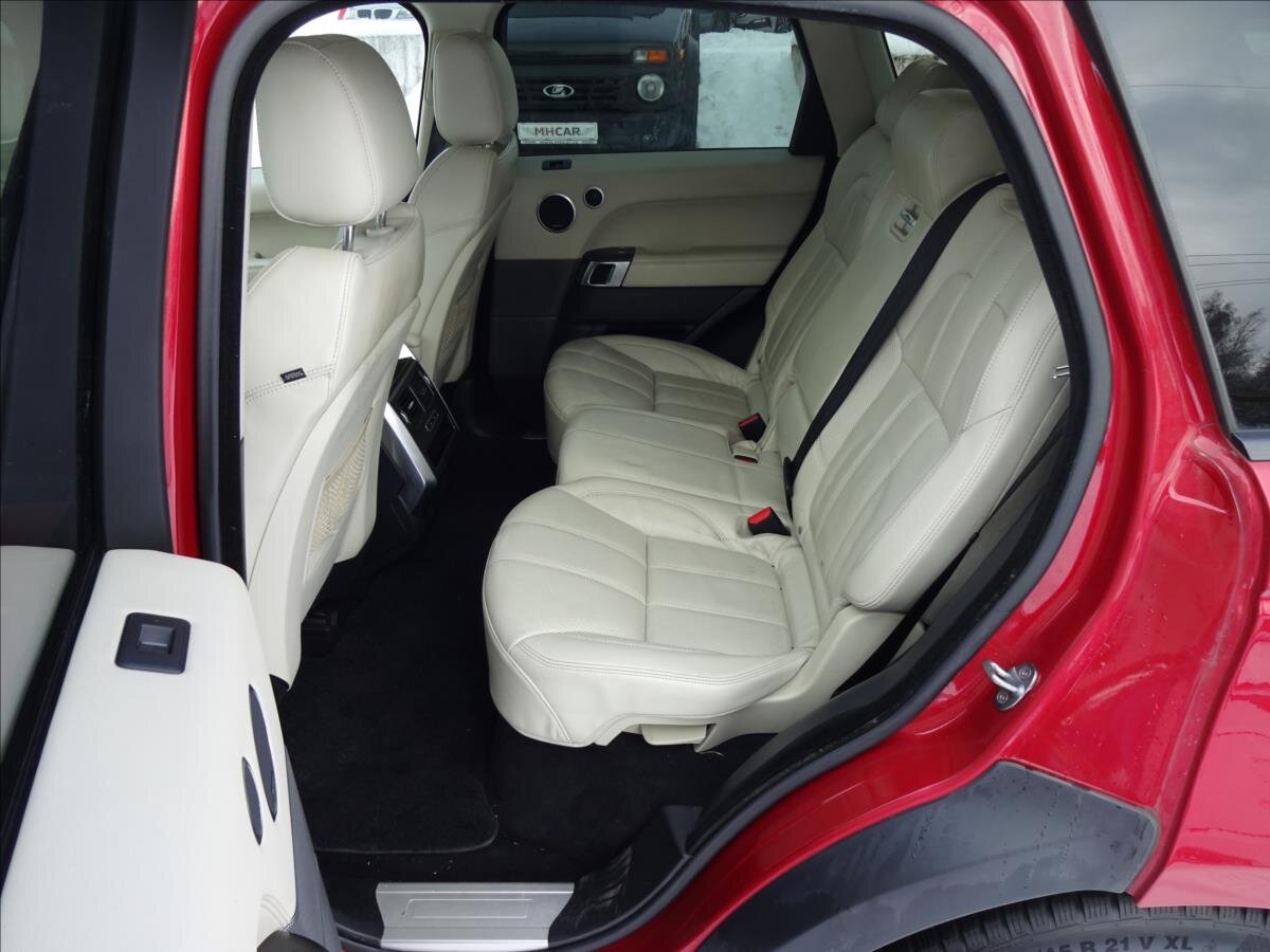 Land Rover Range Rover Sport SUV / Terénní 3,0 l 190 kw