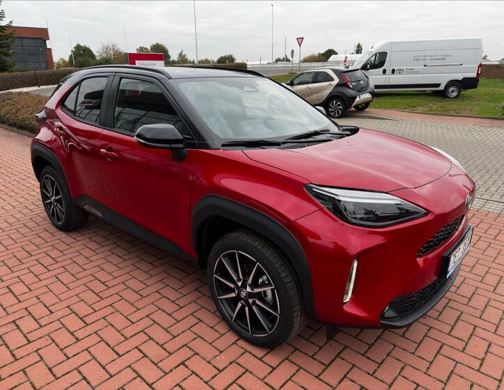 Toyota Yaris Cross 2