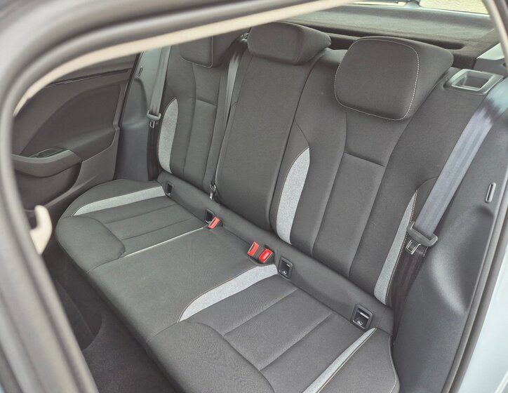 Škoda Scala Hatchback 1,0 l 85 kw