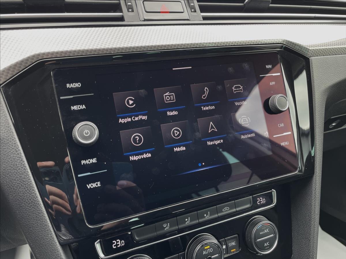 Volkswagen Passat Kombi 2,0 l 140 kw