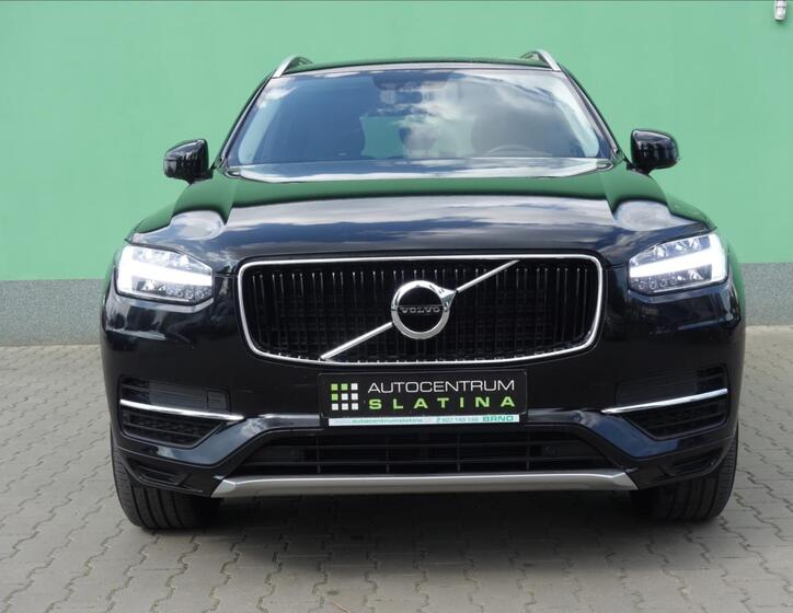 Volvo XC90 9