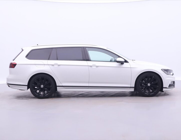 Volkswagen Passat Kombi 2,0 l 206 kw
