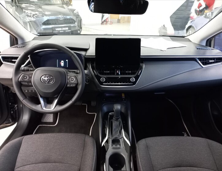 Toyota Corolla Sedan / Limuzína 1,8 l 72 kw