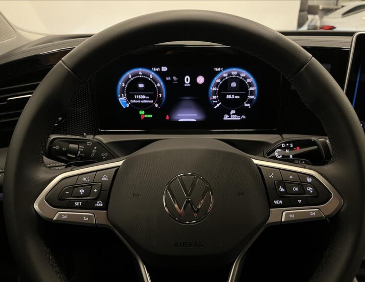 Volkswagen Tiguan 16