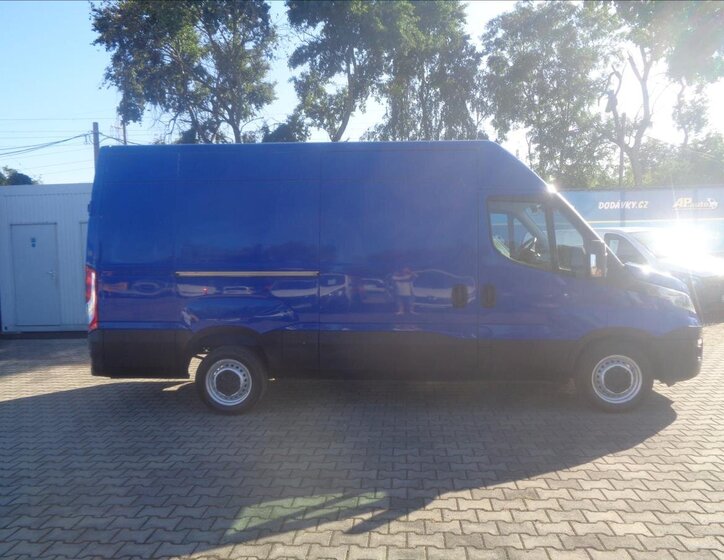 Iveco Daily Ostatní 2,3 l 107 kw