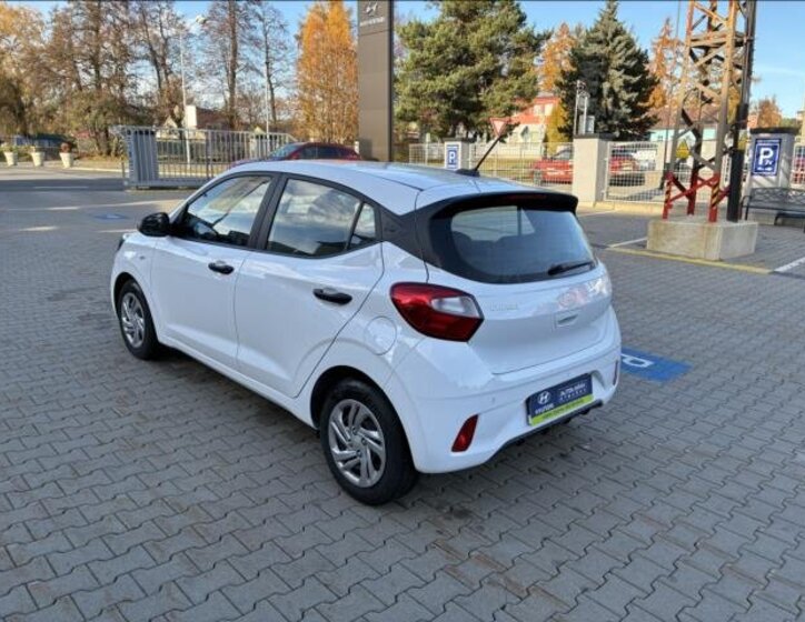 Hyundai i10 5