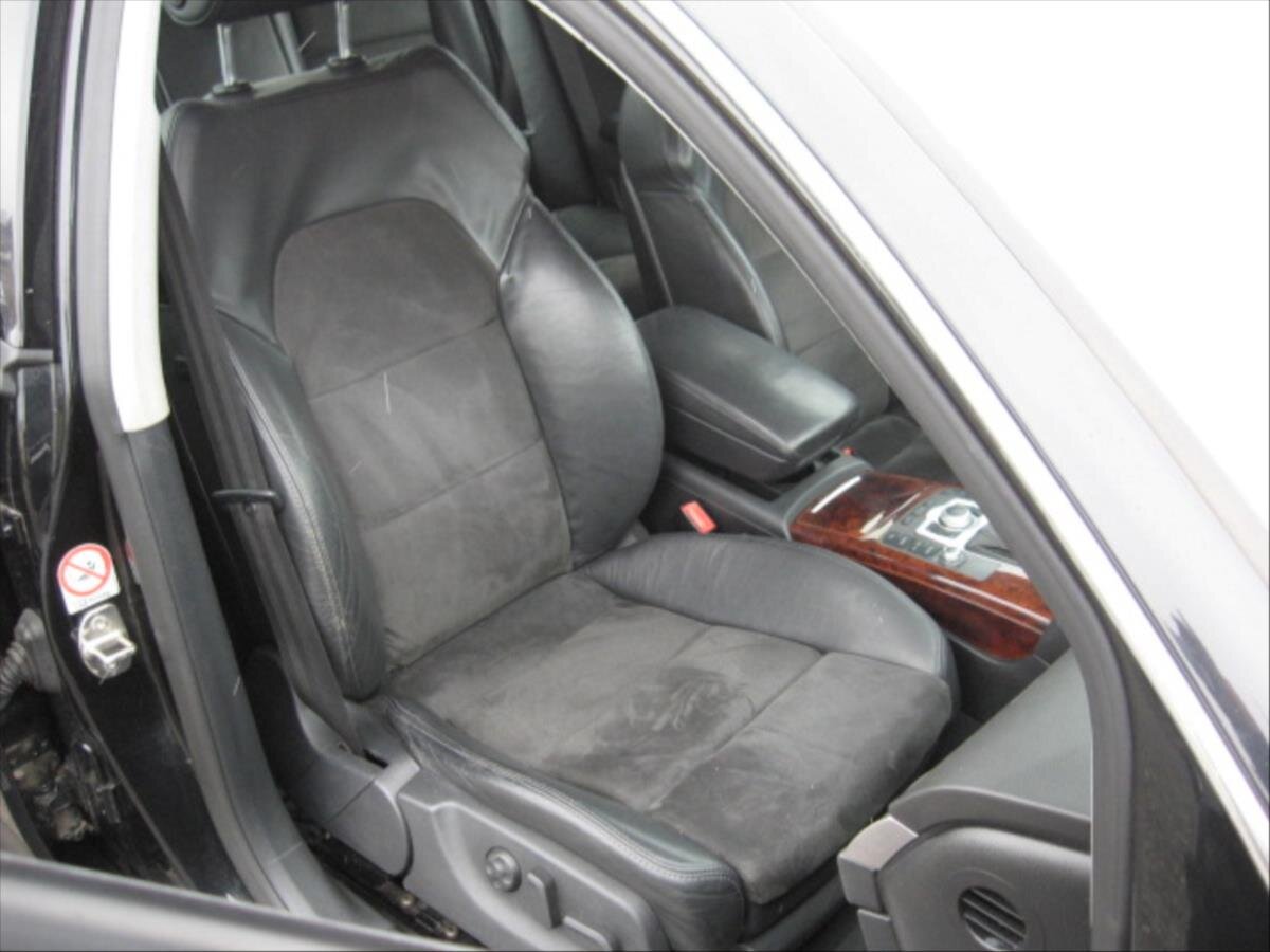 Audi A6 Sedan 3,0 l 165 kw