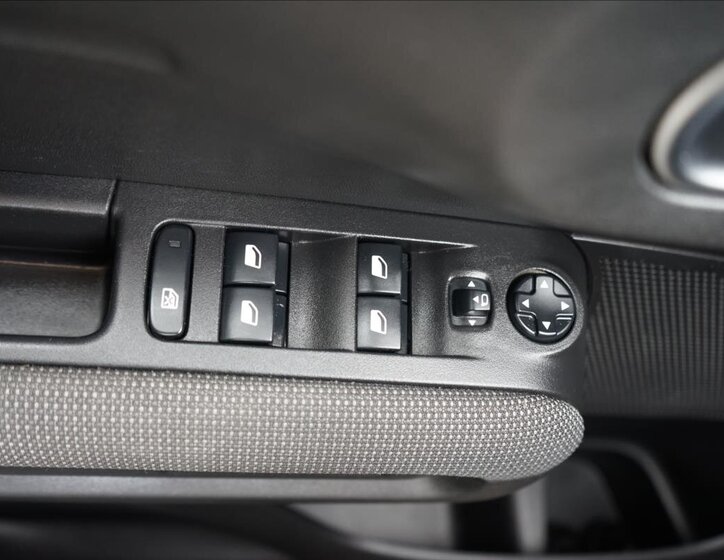 Citroën C3 Aircross SUV / Terénní 1,5 l 88 kw