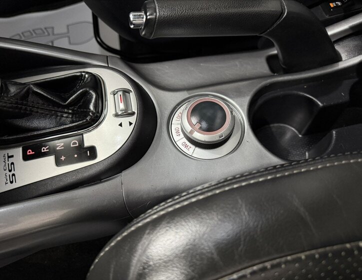 Mitsubishi Outlander SUV / Terénní 2,2 l 115 kw