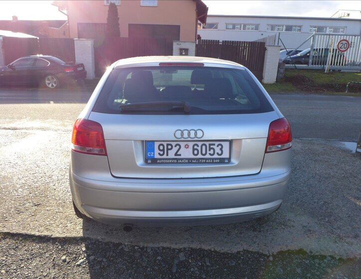 Audi A3 Hatchback 1,6 l 75 kw