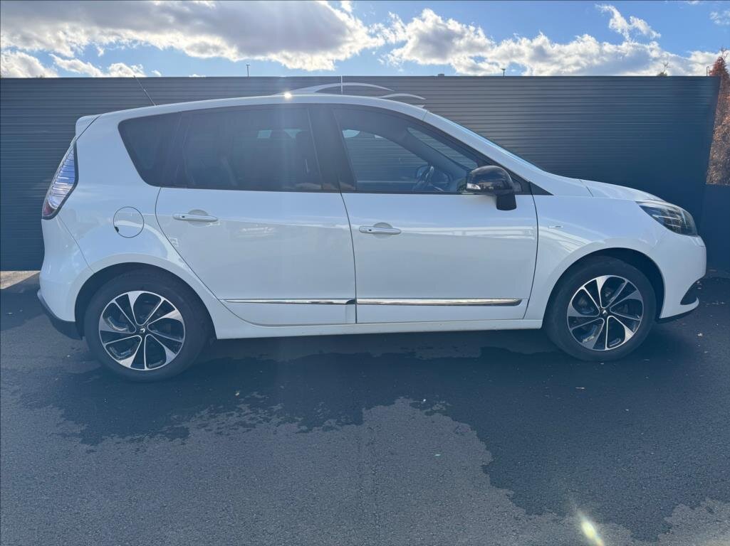 Renault Scénic MPV 1,2 l 97 kw